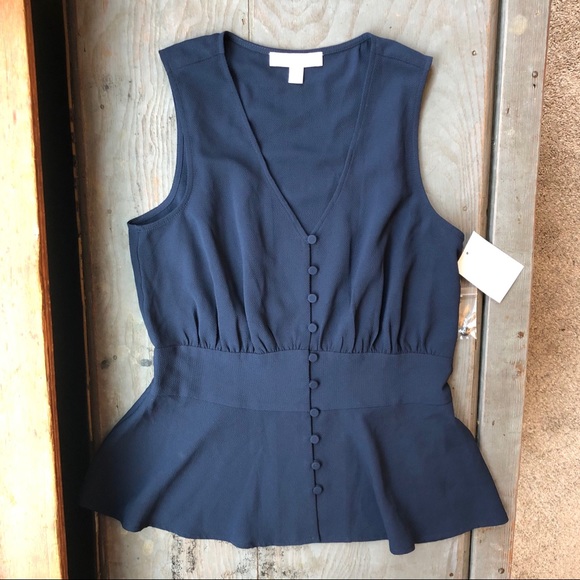 Chelsea28 Tops - NWT Chelsea 28 navy sleeveless blouse small